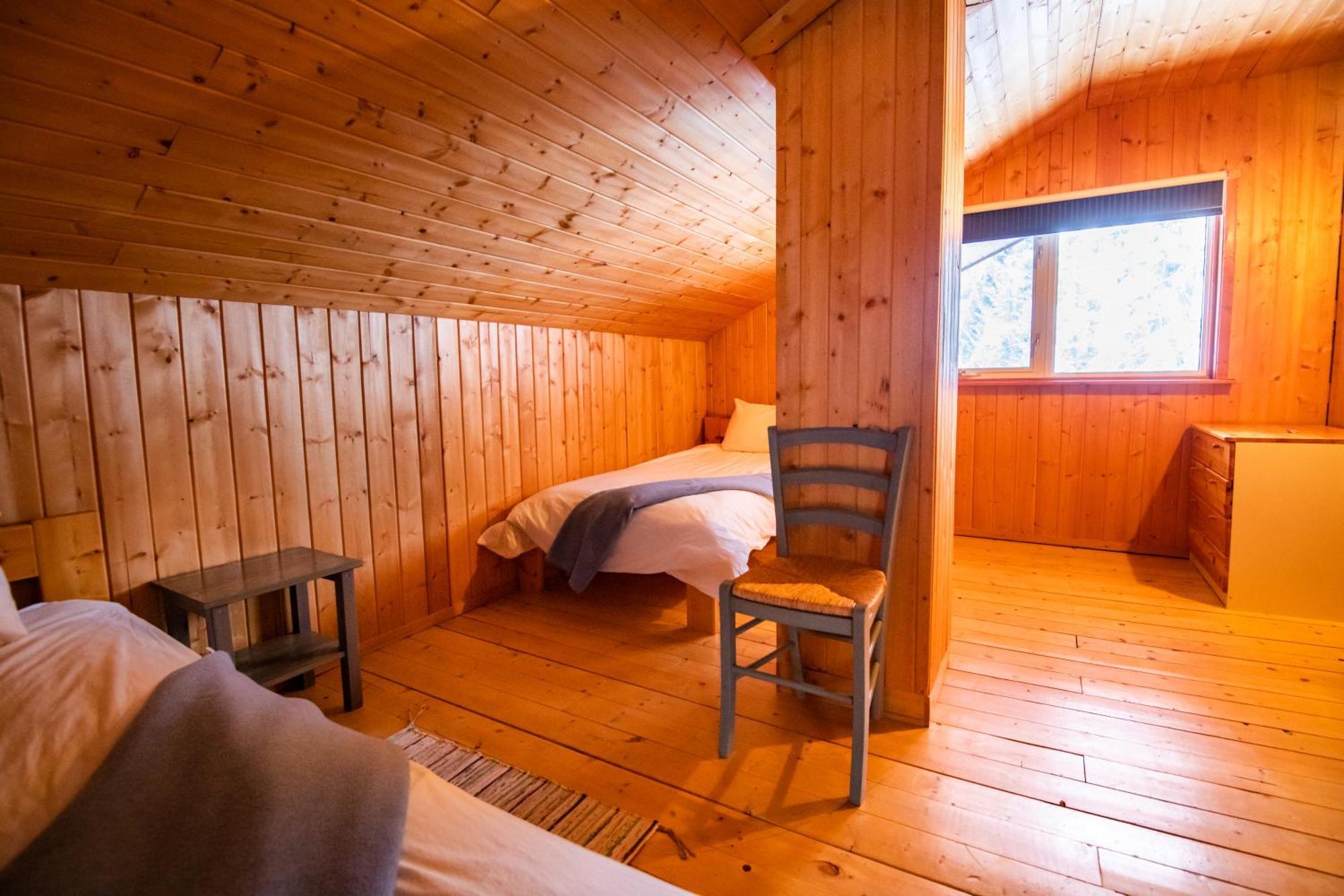 Little Atlin Lodge Tagish Buitenkant foto